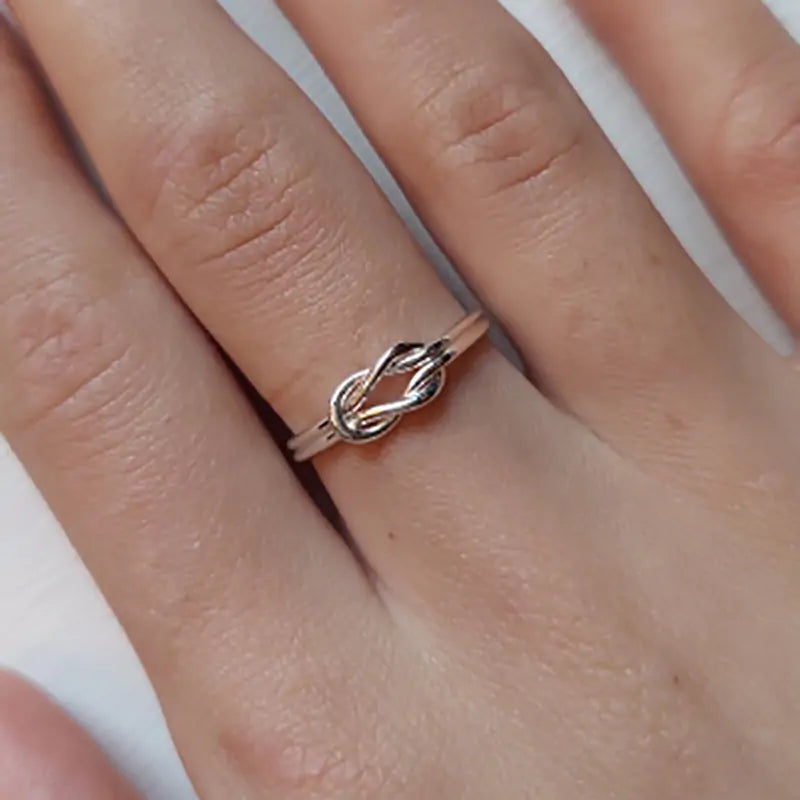 Women Knot Infinity Rings