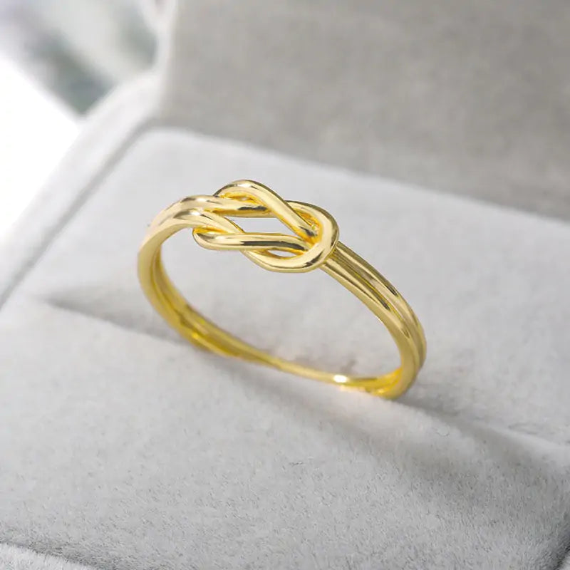 Women Knot Infinity Rings