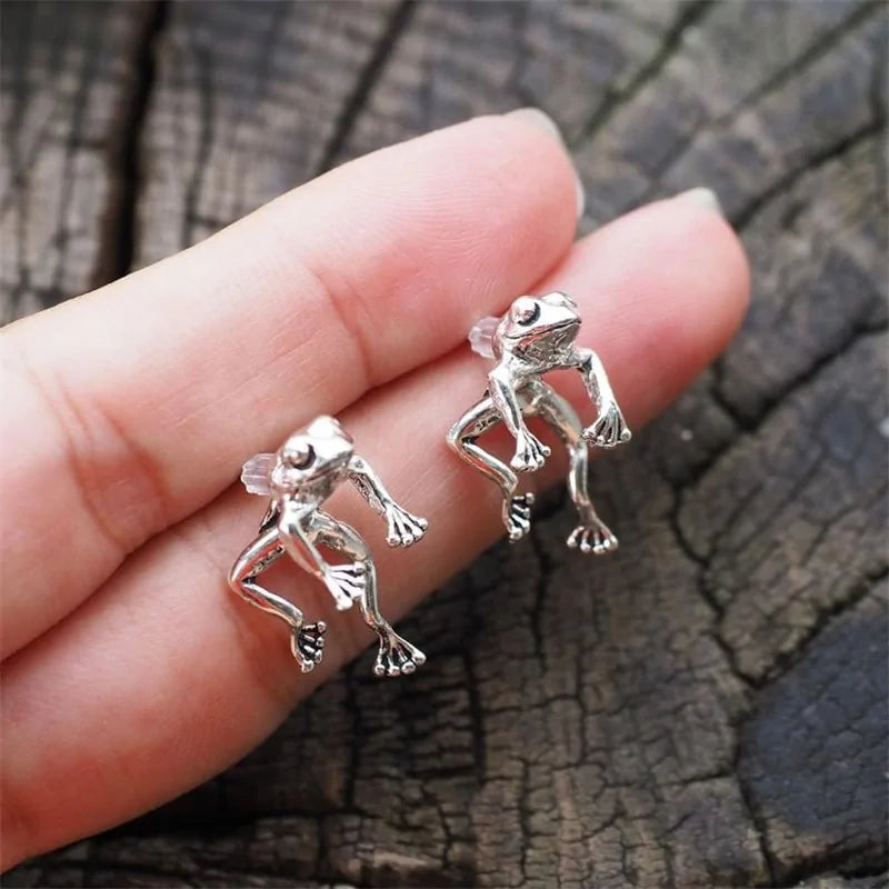 Women Cute Frog Earrings