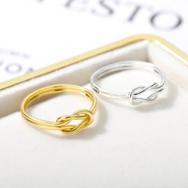 Women Knot Infinity Rings